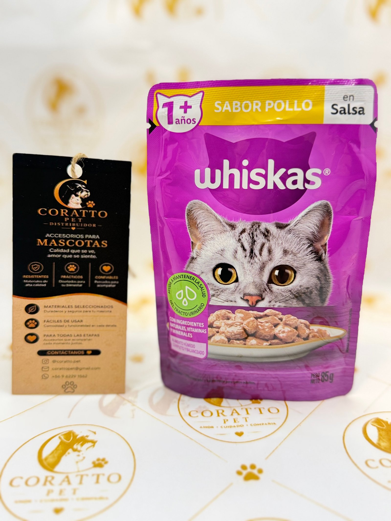 POUH WHISKAS SABOR POLLO EN SALSA 85 GRS