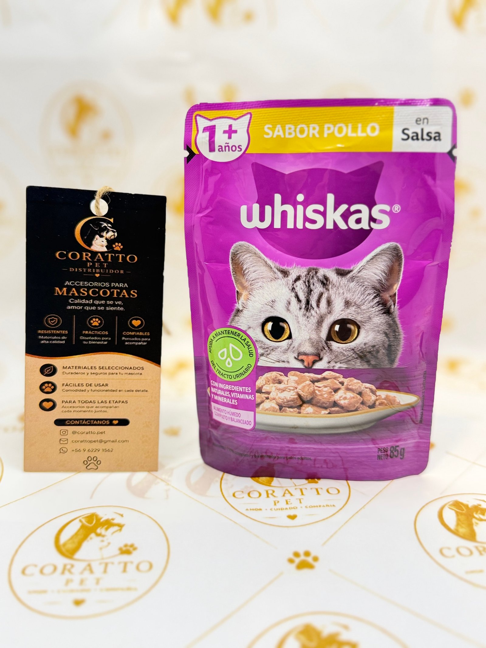 POUH WHISKAS SABOR POLLO EN SALSA 85 GRS