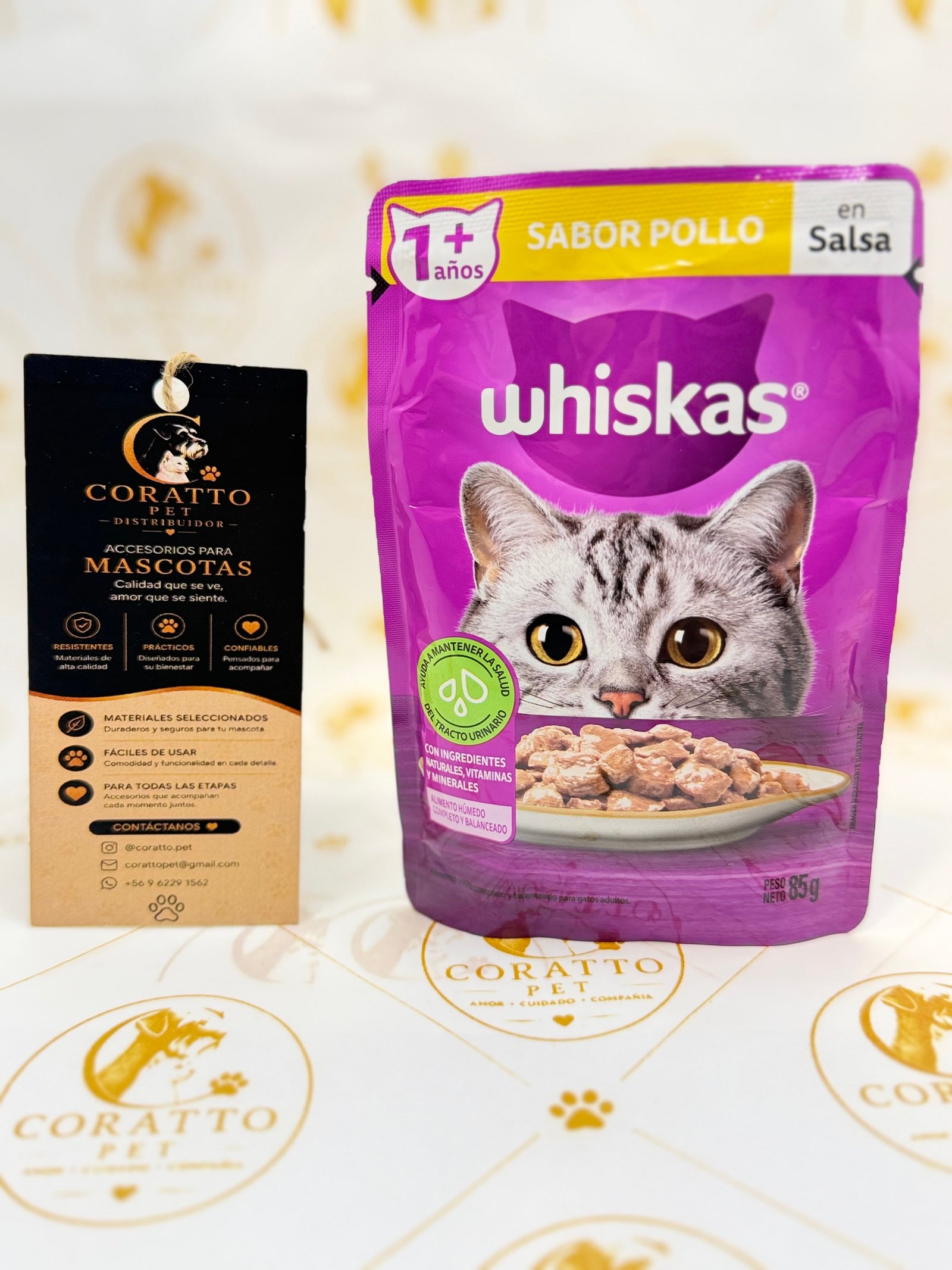 POUH WHISKAS SABOR POLLO EN SALSA 85 GRS